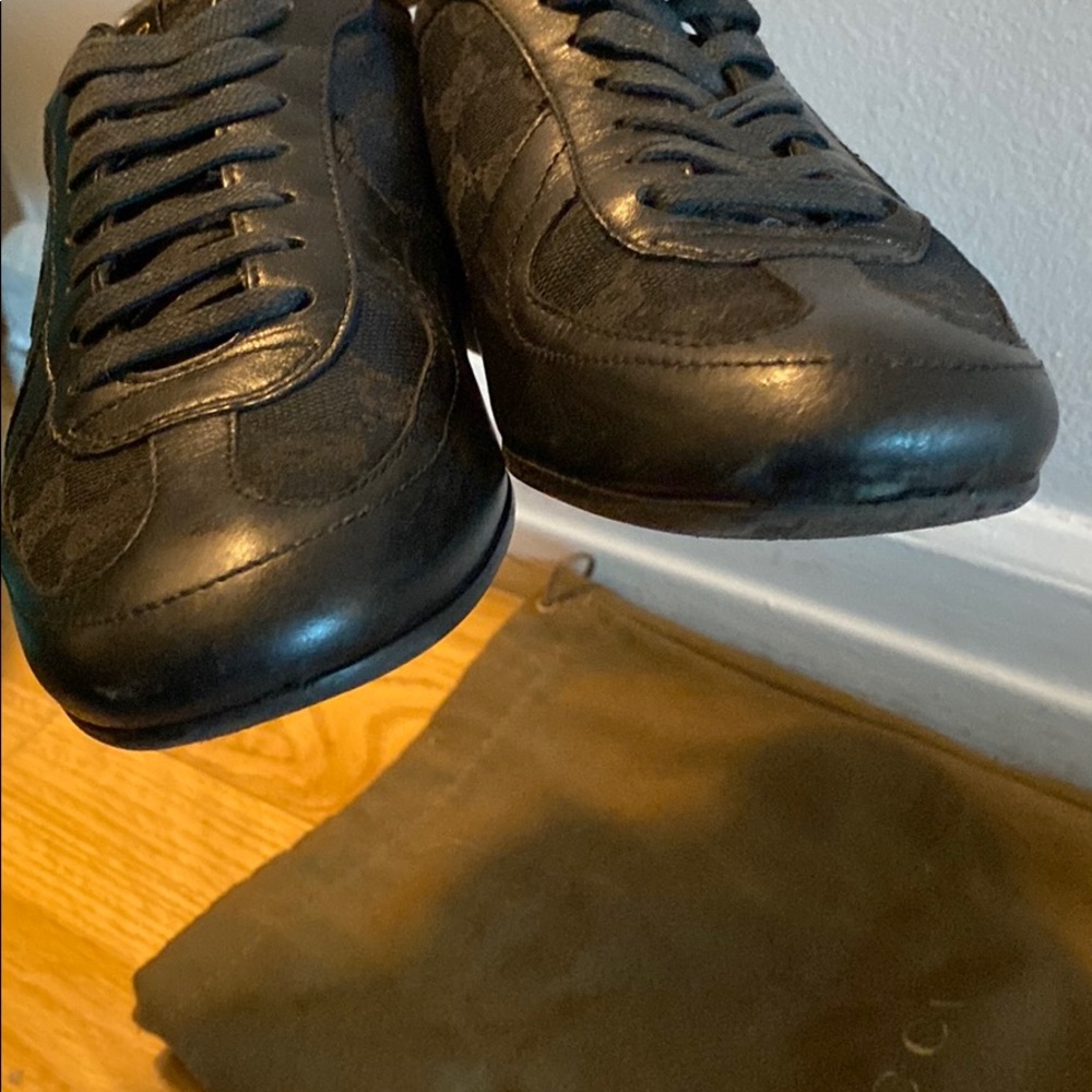 Classic Monogram Nappa Moorea 182303 Canvas Leather - Picture 8 of 9